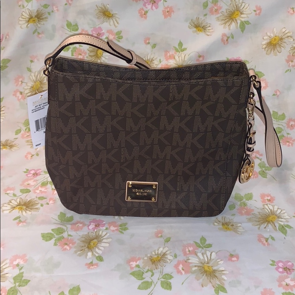 Michael Kors Large Jet Set Travel Bag